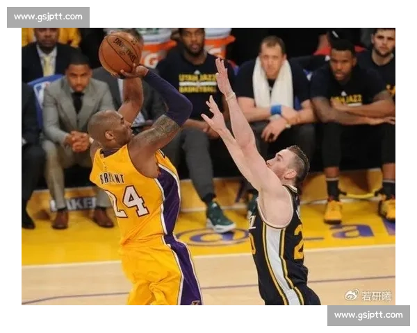 湖人对决勇士激战之夜科比意外受伤震动全场与联盟焦点比赛走向